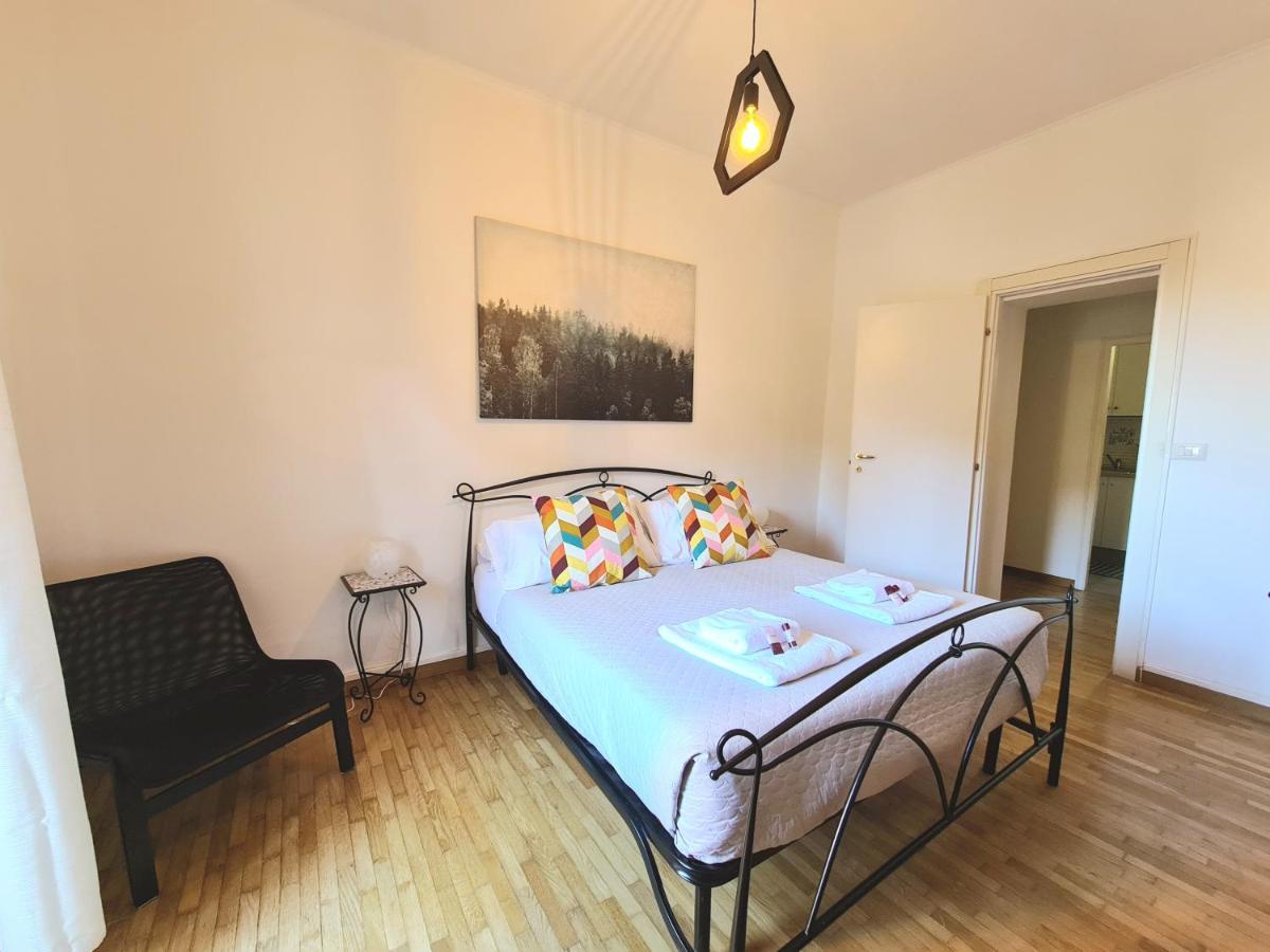 Ferienwohnung Flavel Colosseo Rom Exterior foto