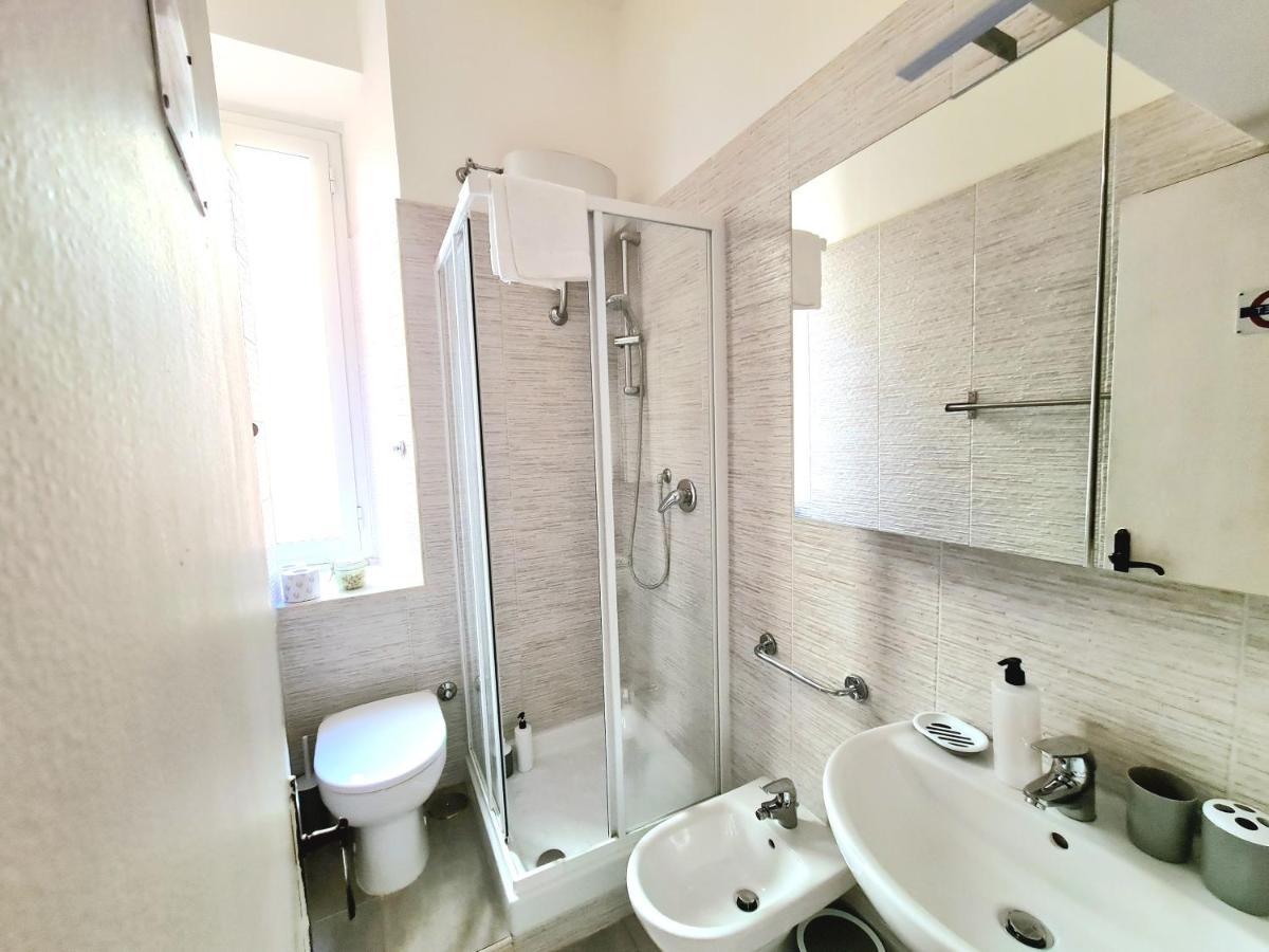 Ferienwohnung Flavel Colosseo Rom Exterior foto